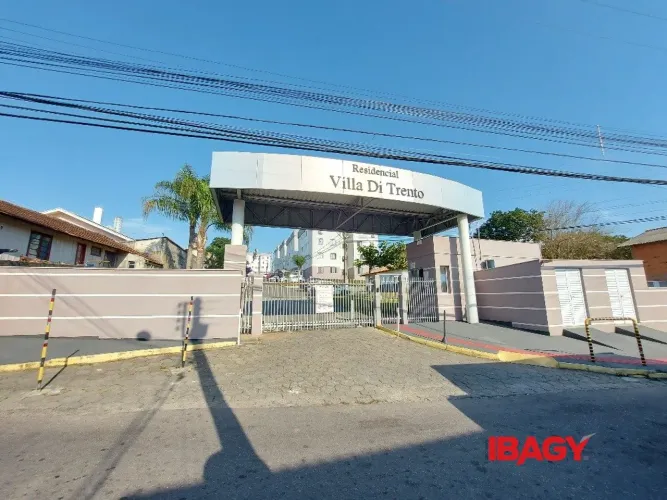Excelente Apartamento 2 dormitório(s) em Bom Viver - Biguaçu
