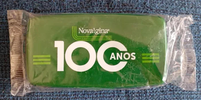 Caixa Plástica Comemorativa Novalgina 100 Anos ( Lacrada )