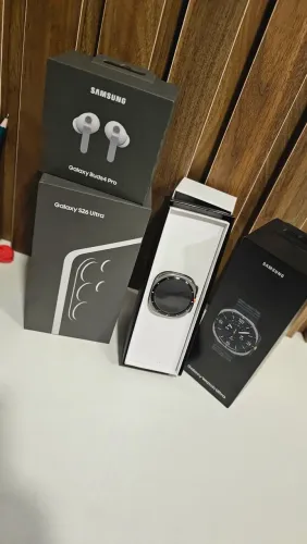  Samsung Galaxy S26 Ultra 512GB  Watch Ultra Buds 4 Pro  Impecável!