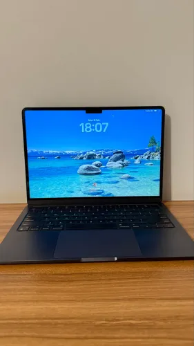MacBook Air M2 2022 - 8GB - Único Dono