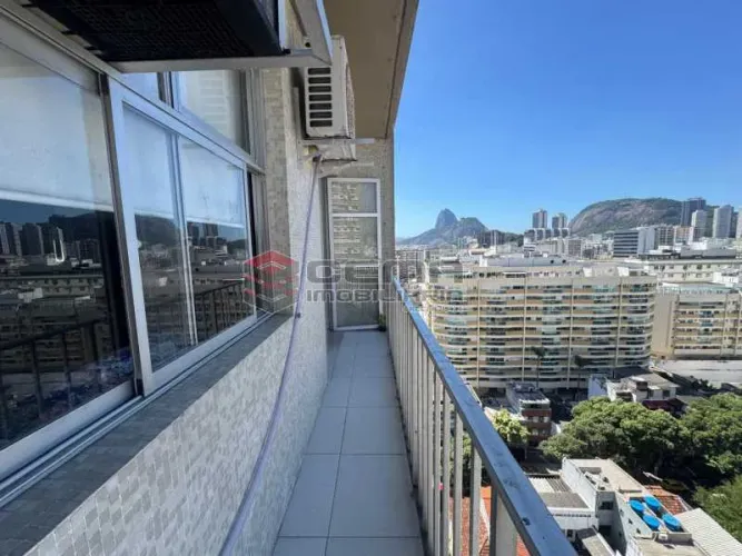 Apartamento - / Residencial / Botafogo
