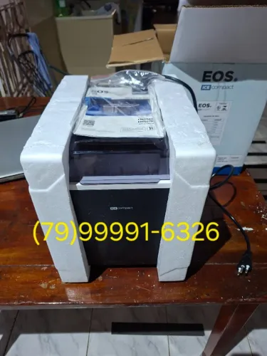 MÁQUINA DE GELO 12 KG 