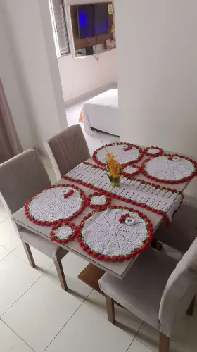 Kit de mesa posta de crochê feito à mão