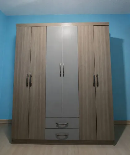 Guarda roupas solteiro