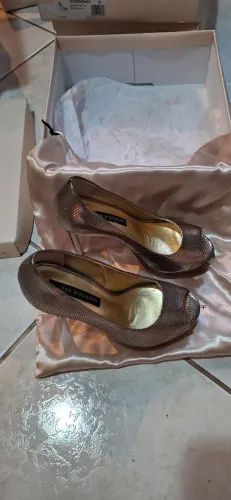 Sapato Peep Toe Prata Velha N°s 33/35/36 Jorge Bischoff Novo