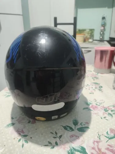 Capacete de moto fechado azul Ebf