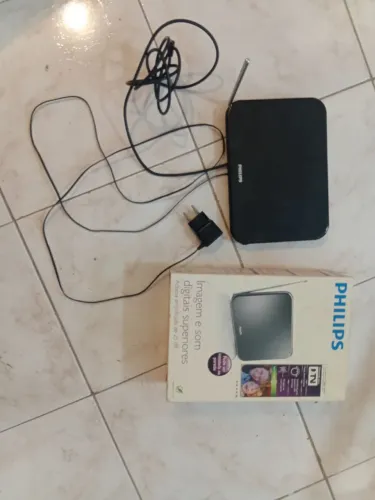 Antena Digital Interna Philips Amplificada 25dB HDTV/UHF/VHF - Na Caixa