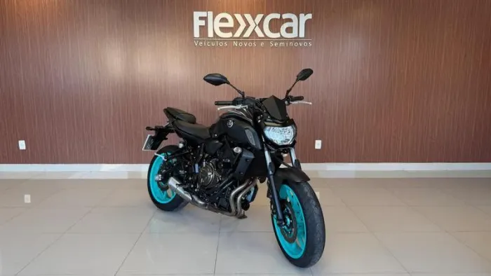 YAMAHA MT-07 ABS 2025