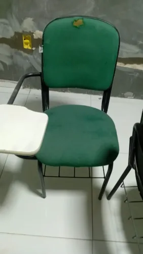 Cadeira escolar