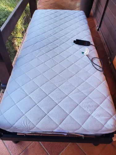 Cama hospitalar elétrica 