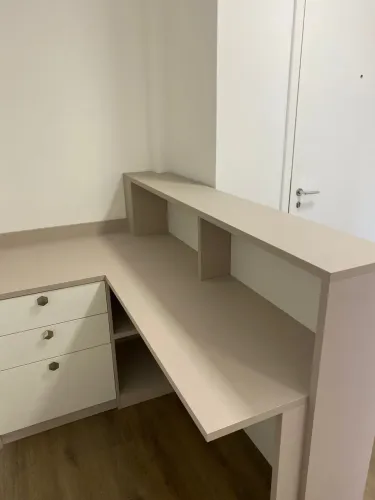 Móveis para consultório médico