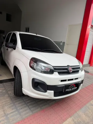 Fiat Uno Attractive 1.0 EVO Fire Flex 8V 5P 2021