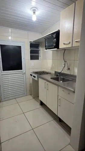 Kitnet semimobiliado Bairro Butiatuvinha 