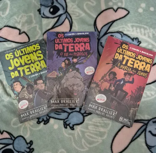 Kit 3 livros os últimos jovens da terra Novo lacrado