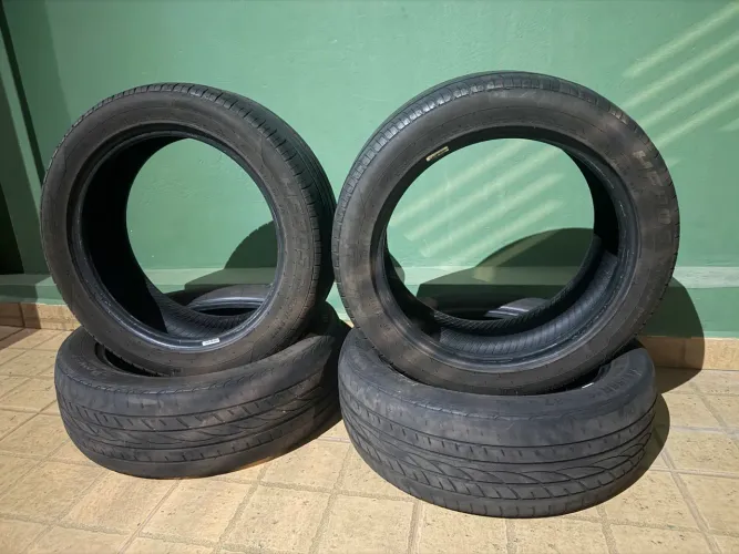 Pneus 185/55/16 - semi novos