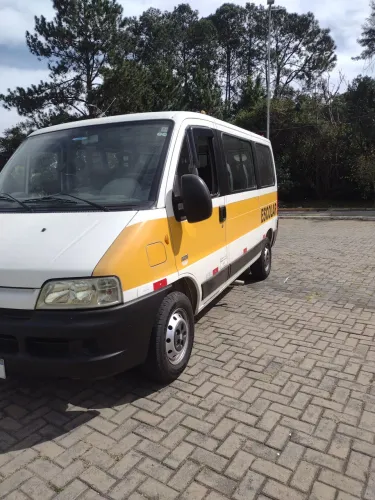 Peugeot Boxer 2.3 Minibus 15/16l TB Diesel. 2011