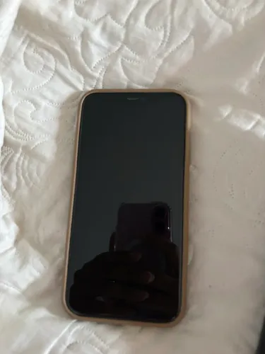 iPhone 11 vende-se ou troca por Smart TV 