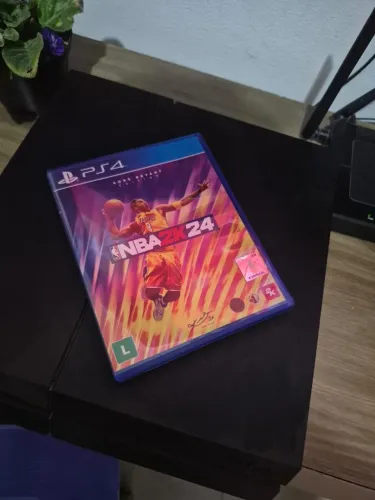 PlayStation 4 Slim 500GB - Ótimo estado