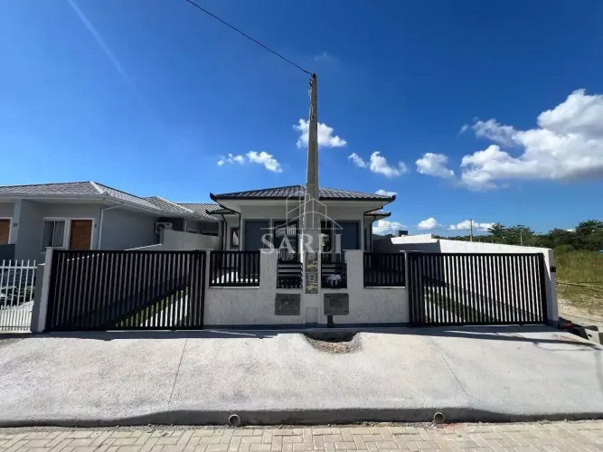Imóvel para venda possui 54 metros quadrados com 2 quartos em Centro - Forquilhinha - SC