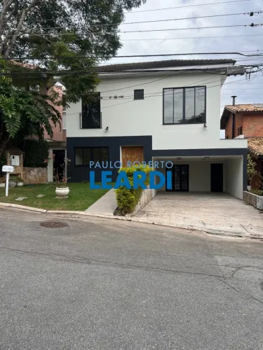 CASA EM CONDOMÍNIO - ALPHAVILLE - SP