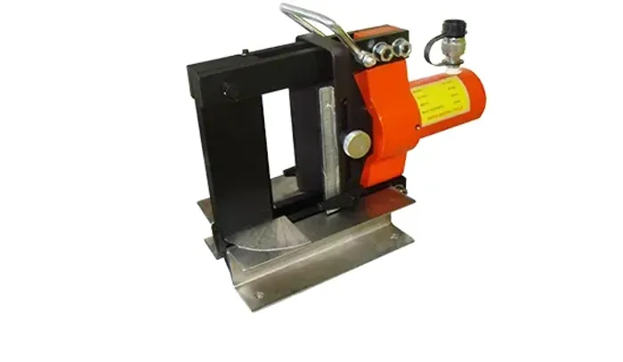Dobrador hidráulico CB-150D