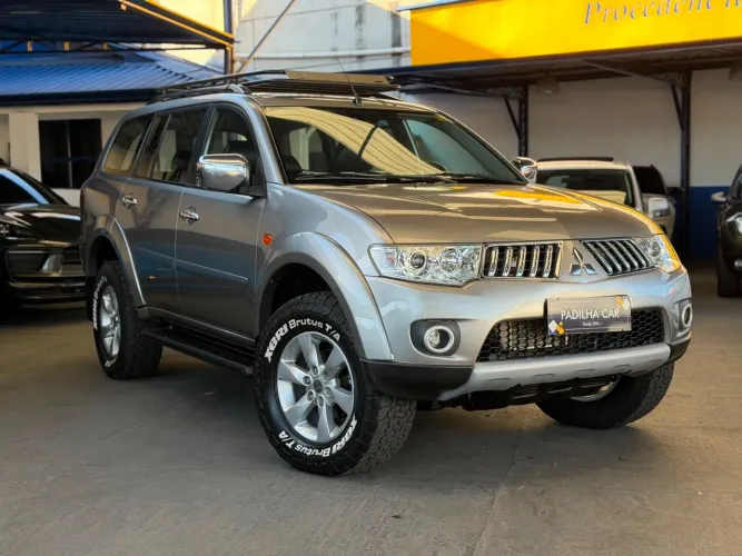 Mitsubishi Pajero HPE Full 3.2 4X4 T.i.dies. 5P AUT 2012