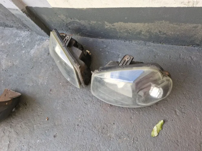 Vende-se peças Fiat Uno