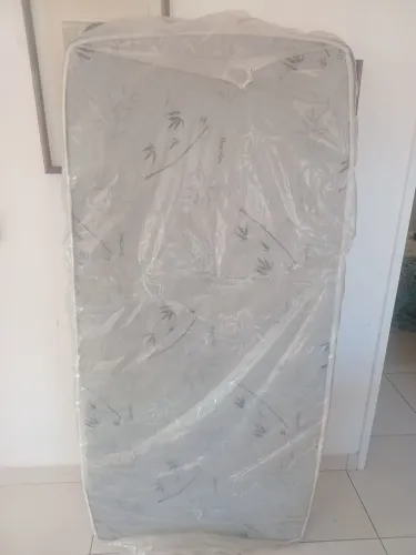 Vendo colchão novo