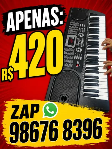 Teclado musical semi profissional