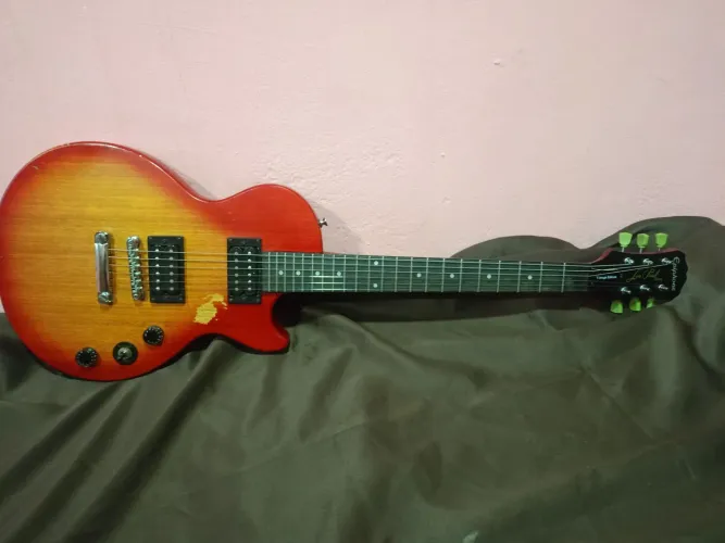 EPIPHONE VINTAGE EDITION, VAI COM CAPA.