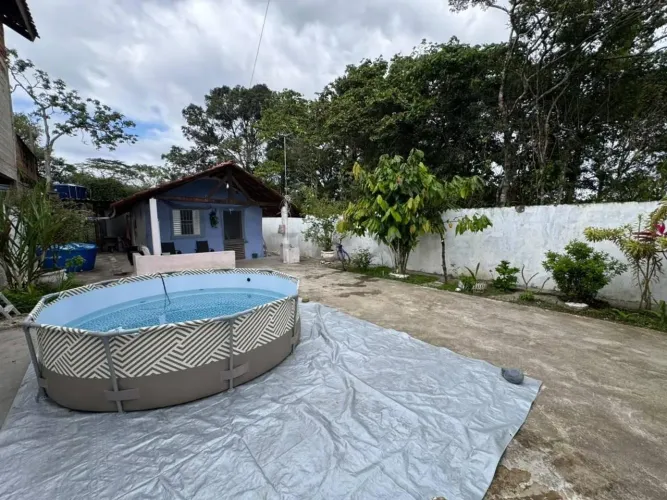 Casa com 2 quartos à Venda