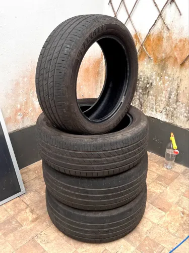 Jogo com 4 Pneus Goodyear Wrangler Territory HT 205/55 R17 91V