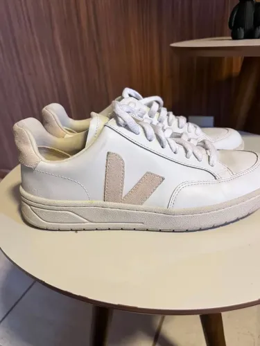 Tênis Vert/ Veja V-12