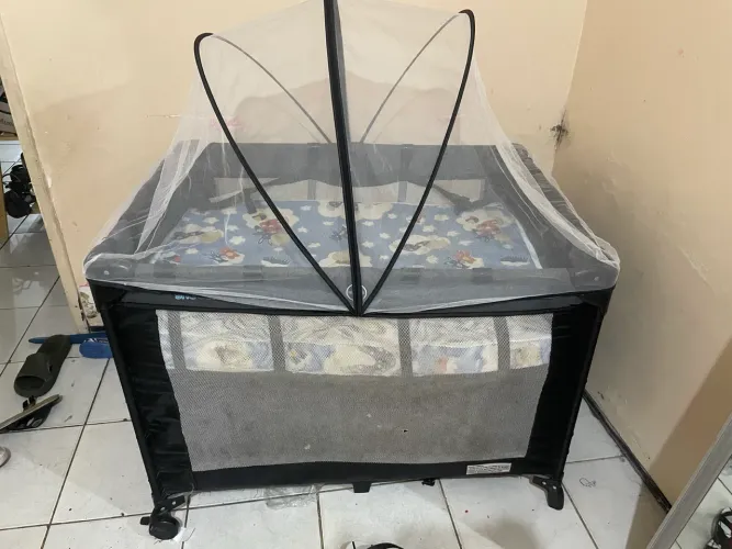 Berço cercado