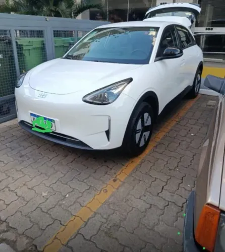 LOCAÇÃO DE VEÍCULOS ELÉTRICOS PARA MOTORISTA DE APP