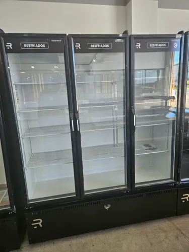 geladeira expositora 3 portas para frios e bebidas - nova a pronta entrega 