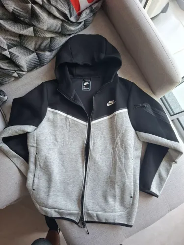 Agasalho Nike Tech Tamanho G