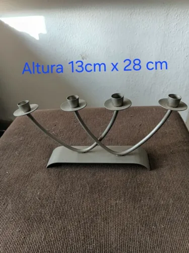 Vendo um castiçal judaico antigo pecas raras 