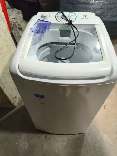 Máquina Lavadora de roupa Eletrolux LES09 essencial com diluição inteligente 