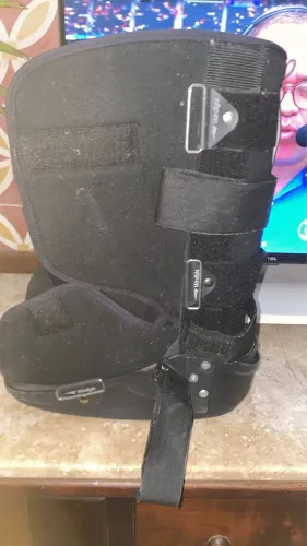 Bota ortopédica NOVA (retirada Luciano Cavalcante)