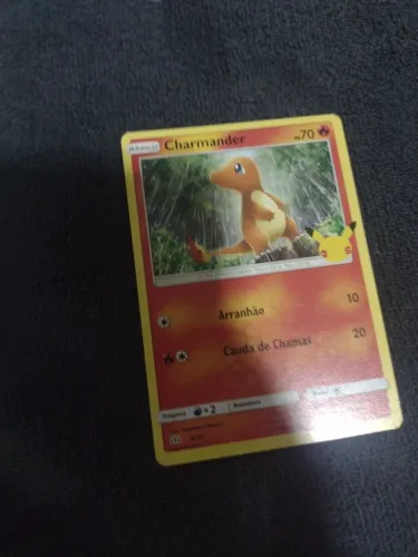 Os cards da copa de 2026 está em condição nova já os cards de Pokémon é usado mais é novo