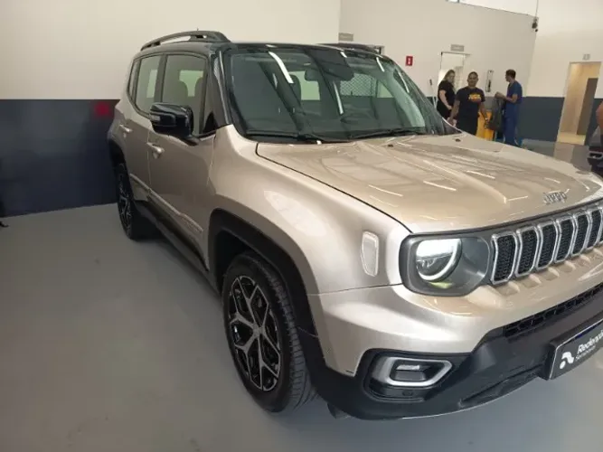 Jeep Renegade Sahara T270 1.3 TB 4X2 Flex AUT 2026