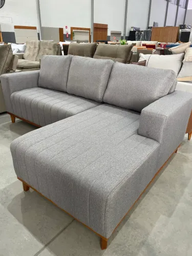 Sofá Chaise Desing Moderno 3 Lugares 