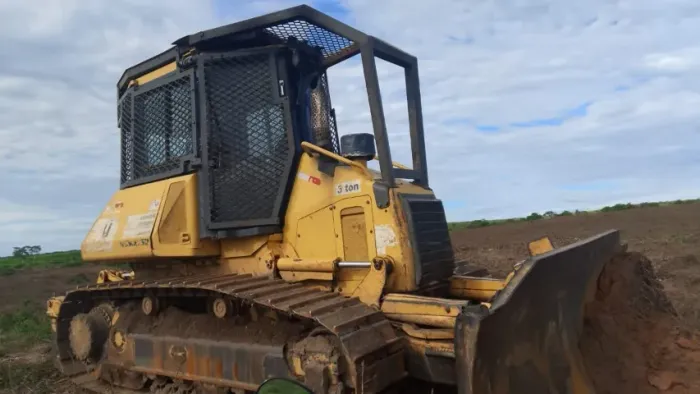 Trator de Esteira Komatsu D51-EX 2015 - Apenas 6.000 Horas - Revisado