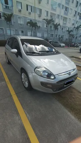 Fiat Punto Essence Dualogic 1.6 Flex 16V 5P 2013