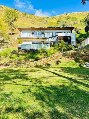 Casa para alugar, 360 m² por R$ 23.200,00/mês - Corrêas - Petrópolis/RJ