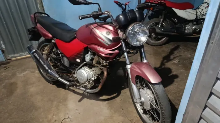 Moto  leilão sucata 