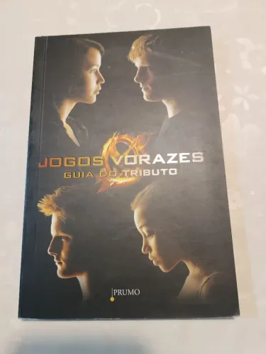 Livro "Jogos Vorazes - Guia do tributo"