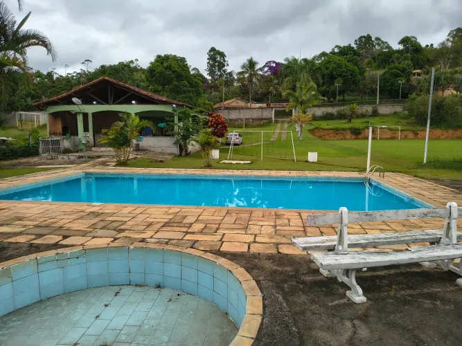 GRANJA 4500m2 NÁUTICO 100% PLANA 1 QUARTO, COZINHA VARANDA GOURMET 170m2  PISCINA AÇUDE 