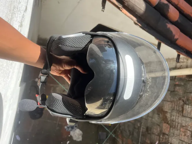 CAPACETE